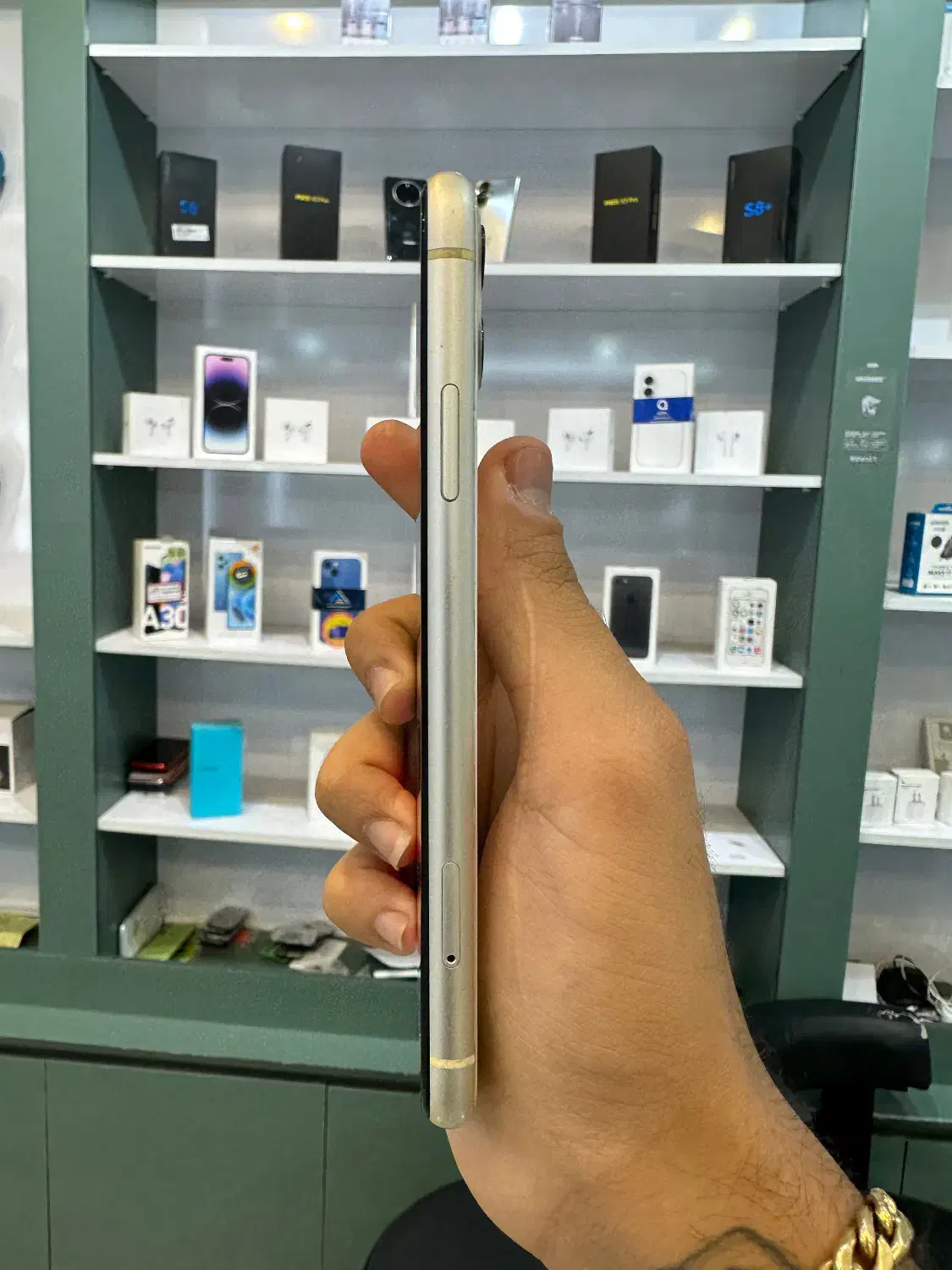 آیفون ۱۱ نرمال درحد نوو iPhone 11|موبایل|کرج, گوهردشت|دیوار