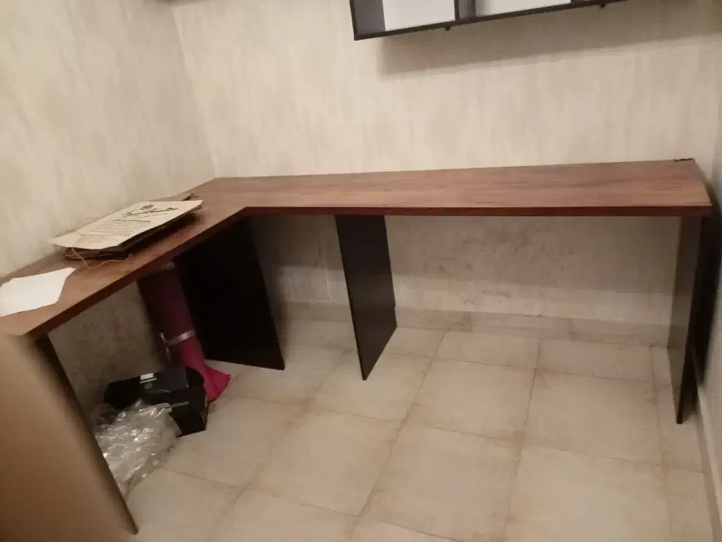 میز اداری وقفسه دیواری|میز تحریر و کامپیوتر|رشت, گلسار|دیوار