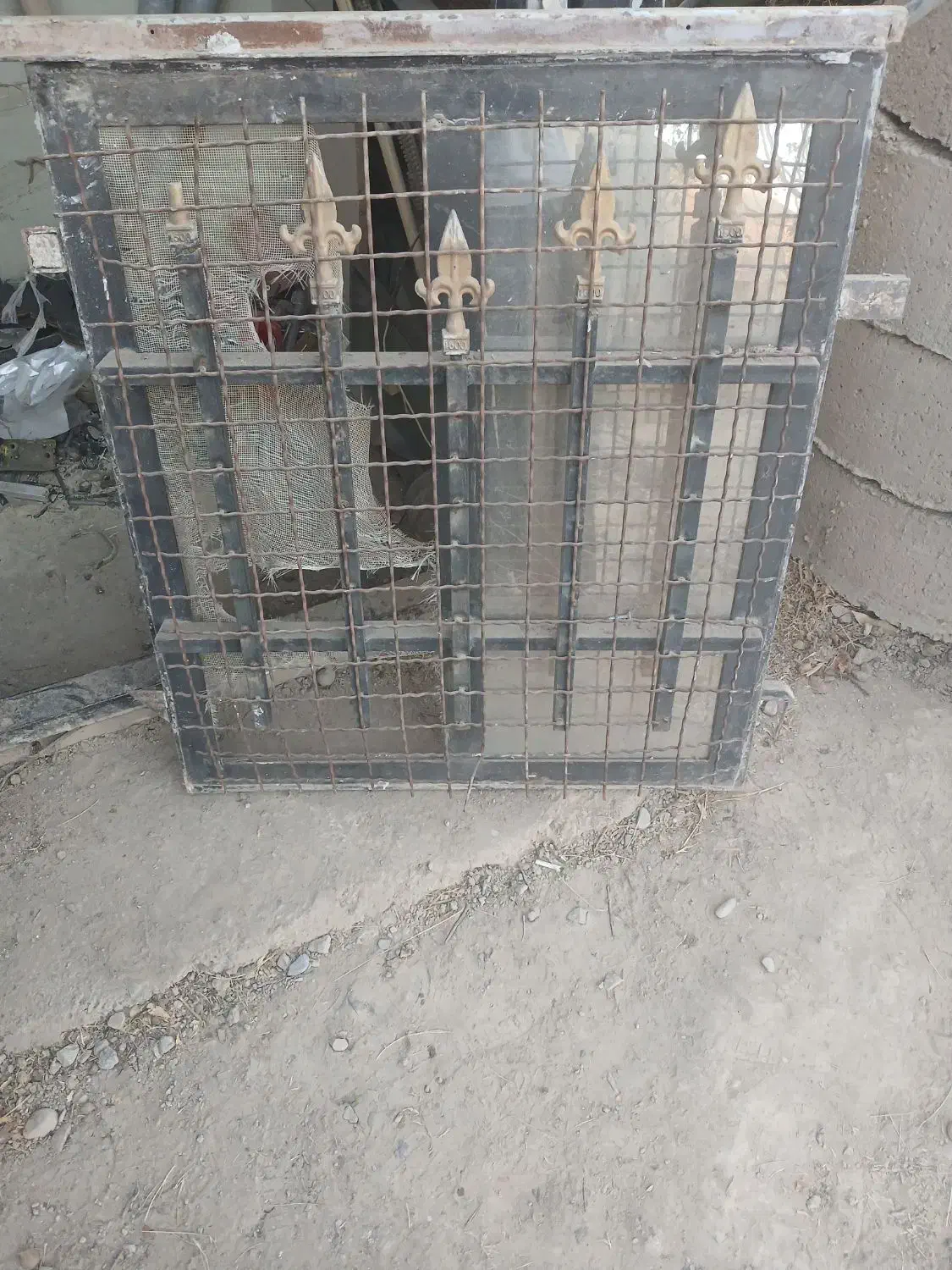 درب و پنجره آهنی|مصالح و تجهیزات ساختمان|پاکدشت, پاکدشت (مامازند)|دیوار