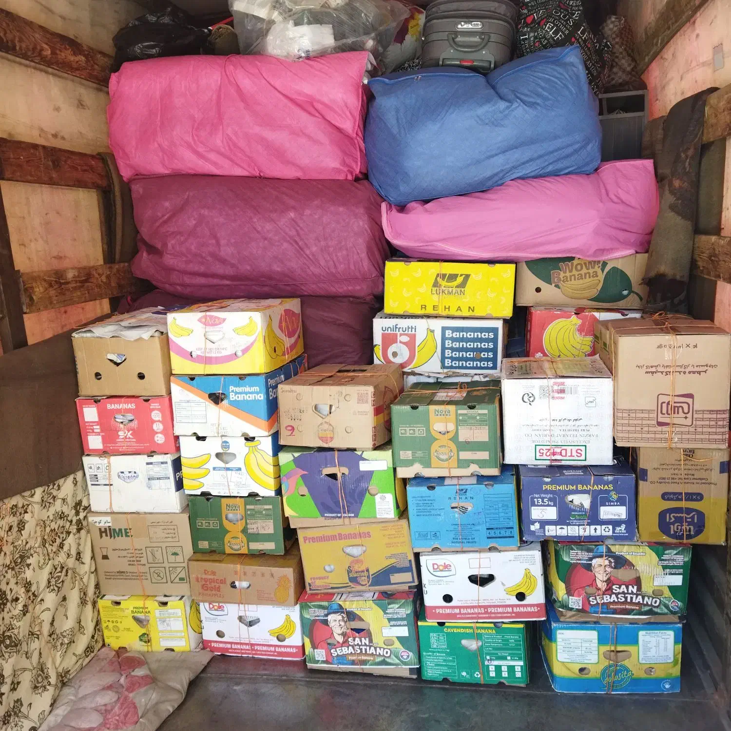 خدمات/ باربری/ واسباب کشی منزل/احسان بار|خدمات حمل و نقل|بروجرد, |دیوار