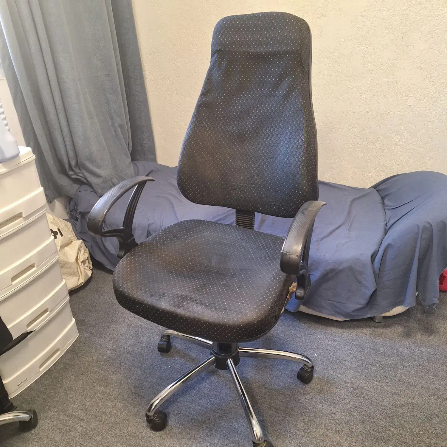 صندلی اداری جک دار و چرخ دار|مبلمان اداری|شیراز, خلیلی|دیوار