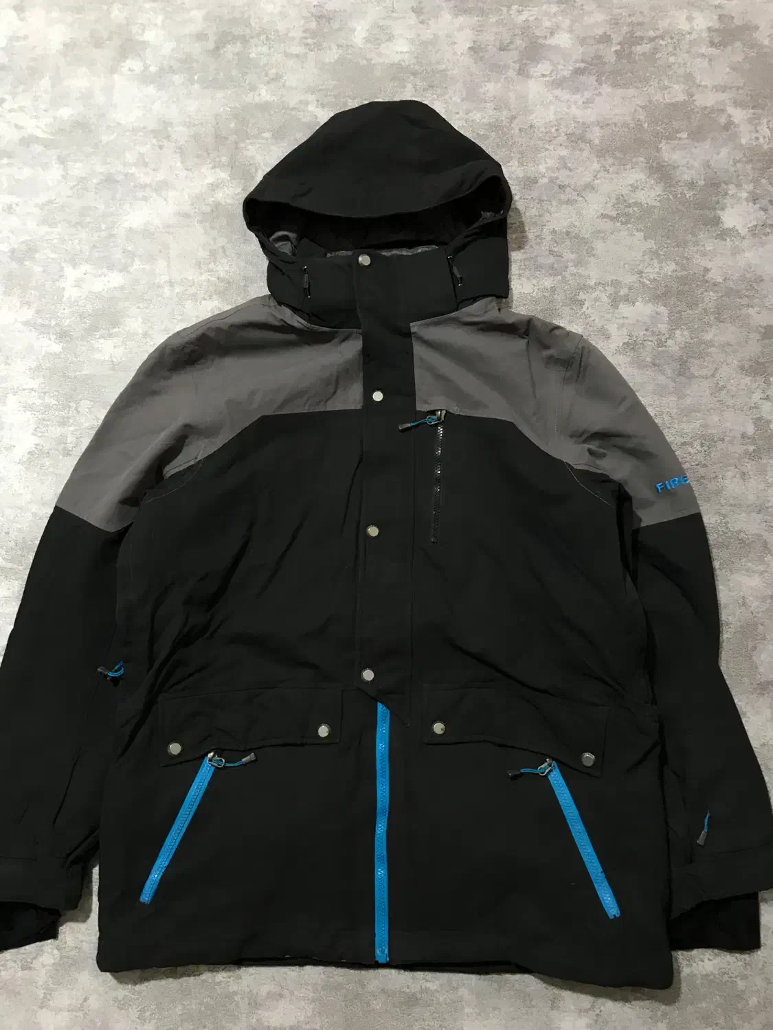 کاپشن اسکی و کوهنوردی|لباس|تهران, گمرک|دیوار