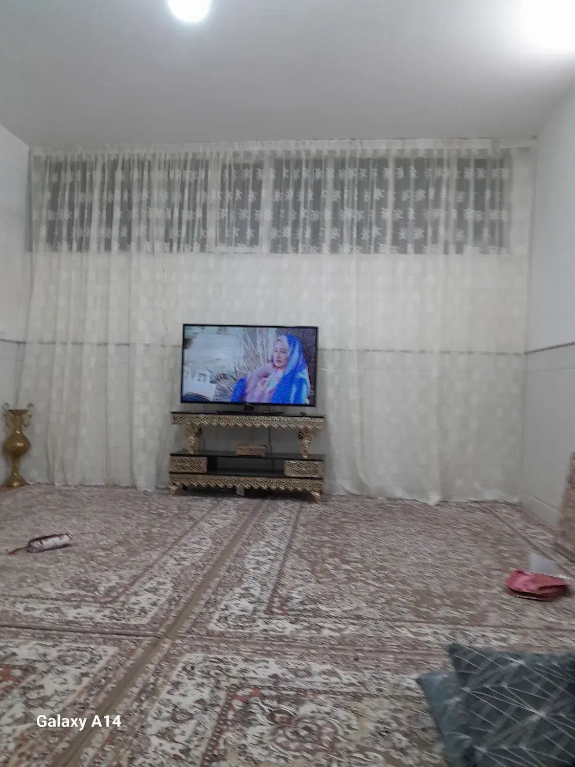 پرده|پرده، رانر، رومیزی|قم, قلعه کامکار|دیوار