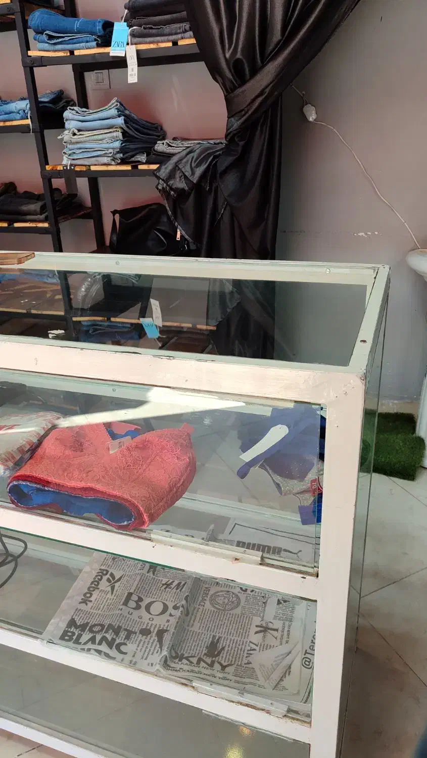 میز با آلیاژ و استقامت بالا|بوفه، ویترین، کنسول|تربت جام, مطهری|دیوار