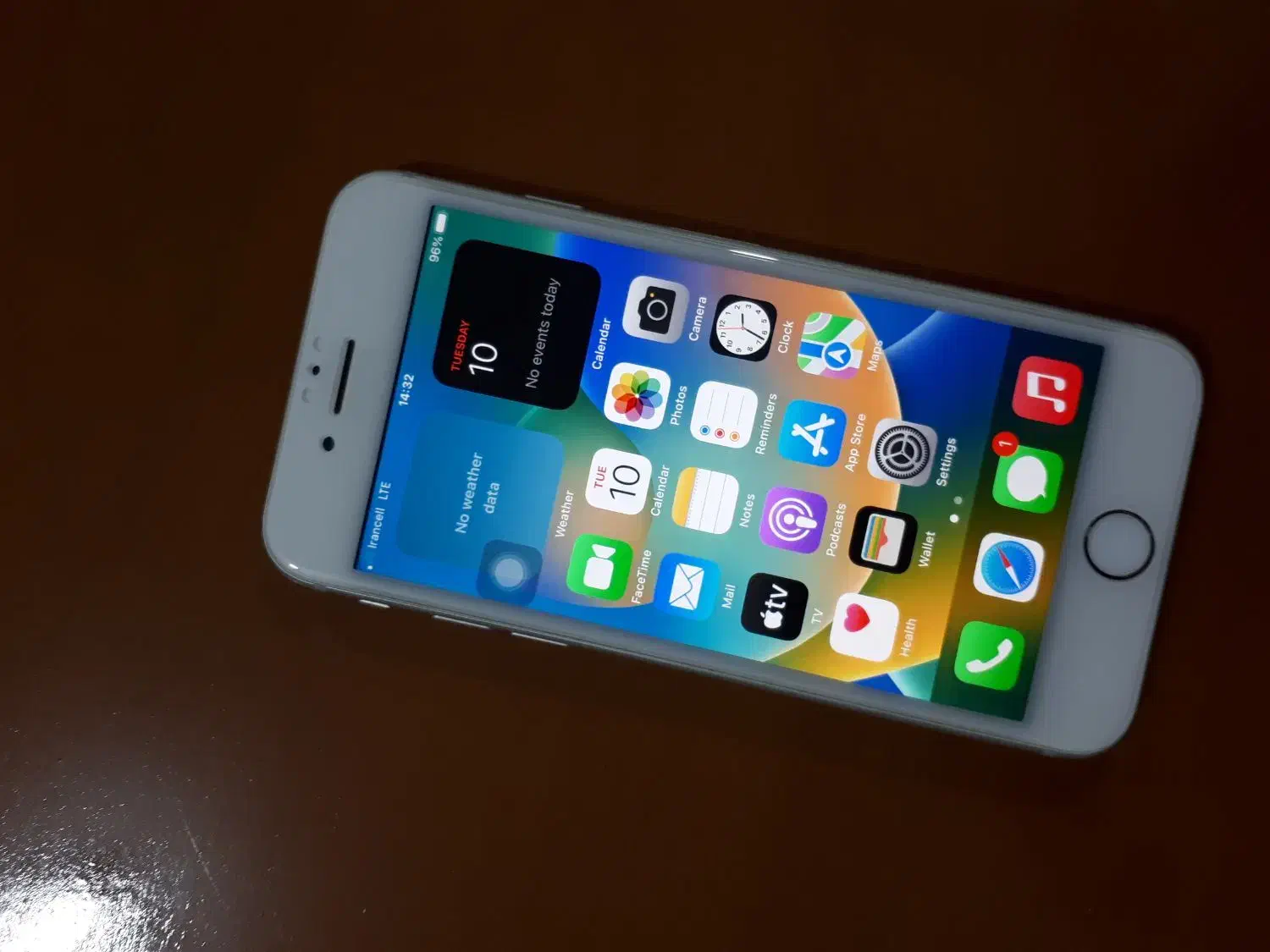 خاص  iphone 8|موبایل|خرم‌آباد, |دیوار