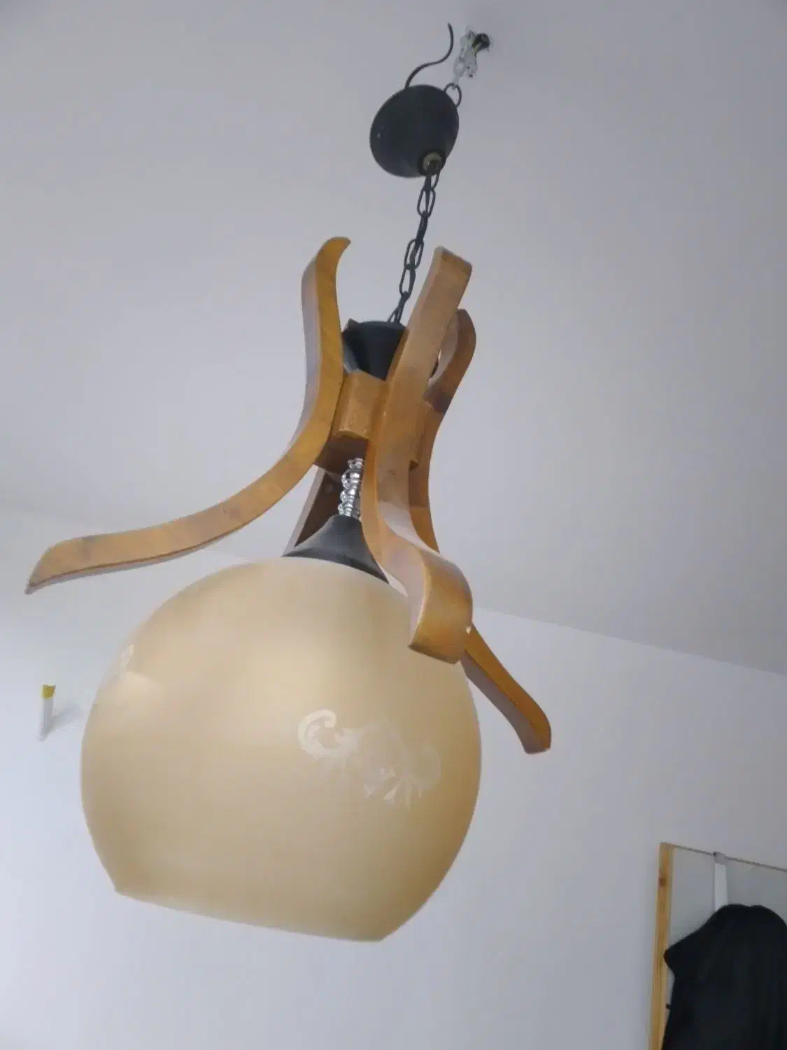 لوستر بسیار شیک|لوستر و چراغ آویز|اراک, |دیوار