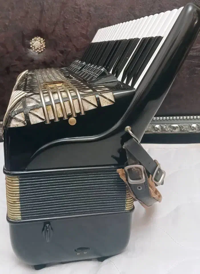 آکاردیون هونر آتلانتیک 120باس 4پلانکا|پیانو، کیبورد، آکاردئون|تهران, گیشا|دیوار
