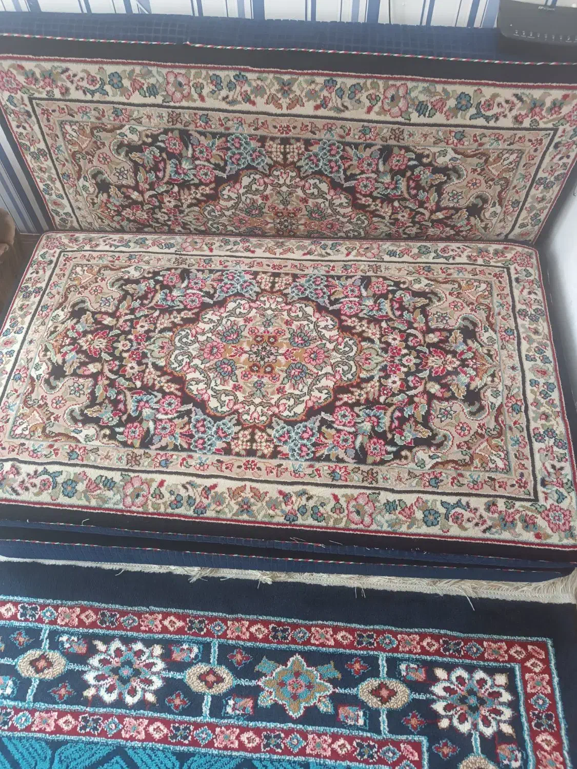 پشتی ریز نقش زیبا|پشتی|کرمان, |دیوار