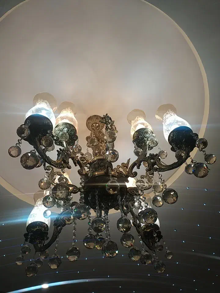 یه جفت لوستر برنجی ۴شاخه|لوستر و چراغ آویز|اردبیل, |دیوار