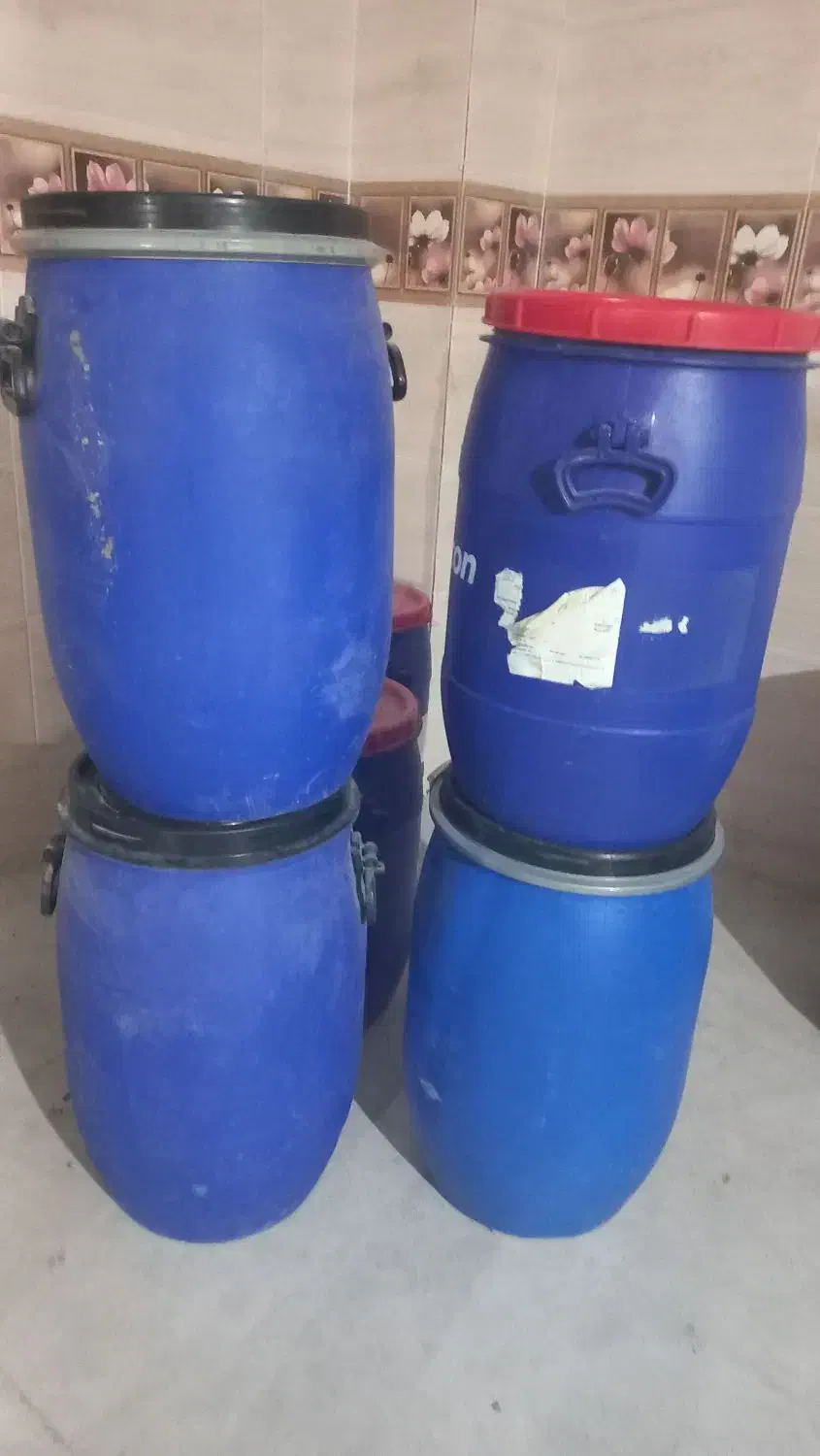 بشکه پلاستیکی|ظروف نگهدارنده، پلاستیکی، یک‌بارمصرف|دزفول, |دیوار