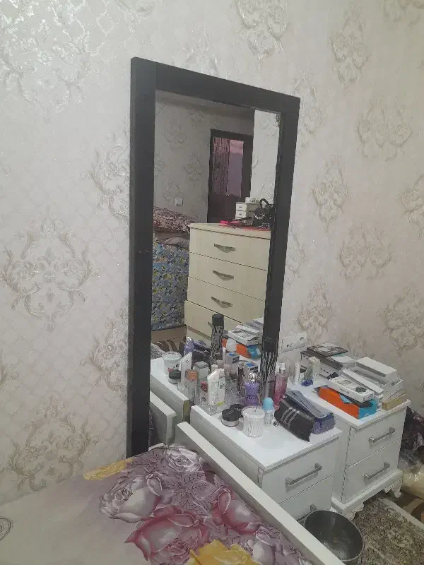 آینه قدی|آینه|قرچک, میرزائی جنوبی|دیوار