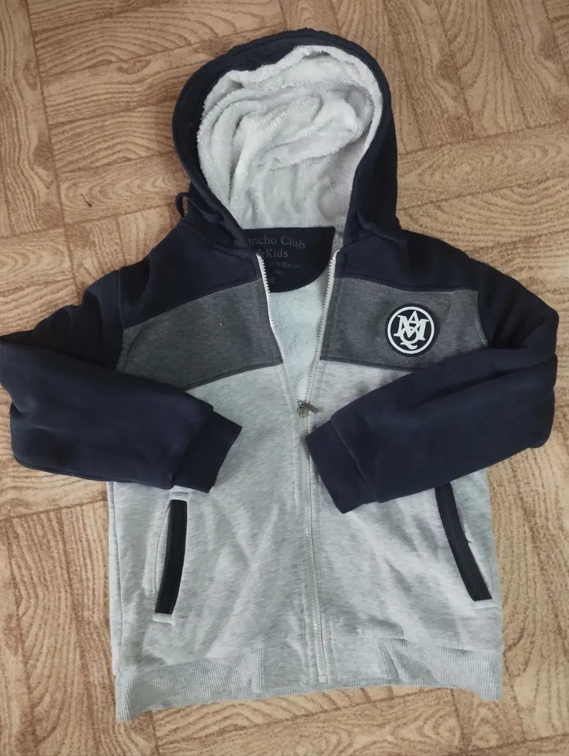 کاپشن بچگانه درحد نوی نو|کفش و لباس بچه|مشهد, سپاد|دیوار