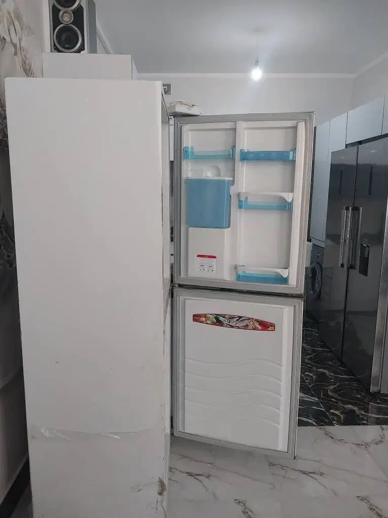 یخچال فریزر بدون برفک مارک فروزان|یخچال و فریزر|شیراز, کوشک میدان|دیوار