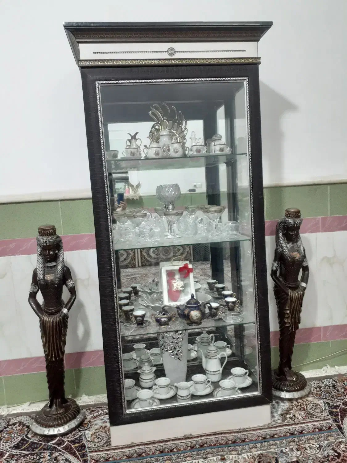 ویترین ودکوری|بوفه، ویترین، کنسول|قم, زاویه|دیوار