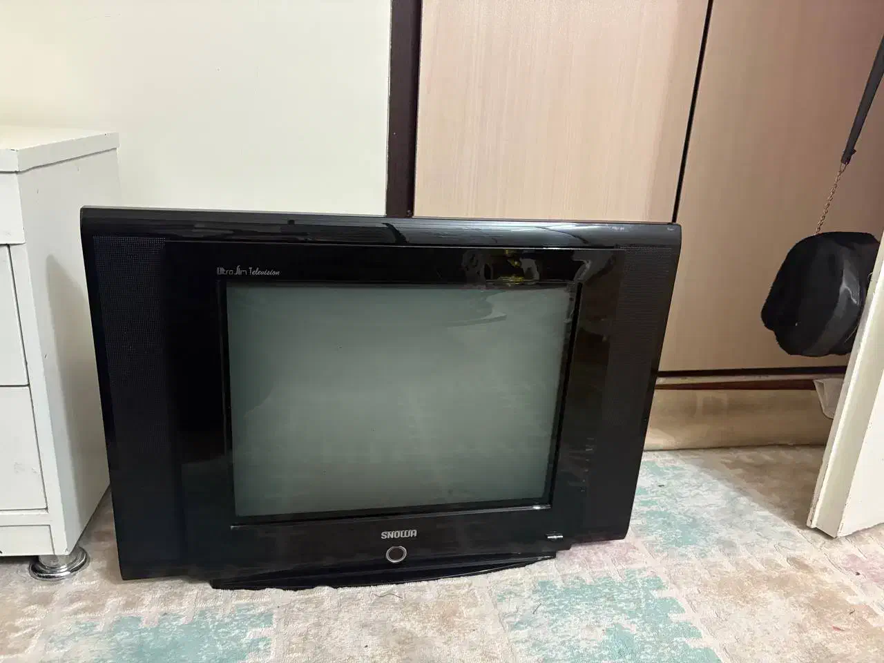 تلویزیون ۲۱اینچ اسنوا|تلویزیون و پروژکتور|خمینیشهر, |دیوار