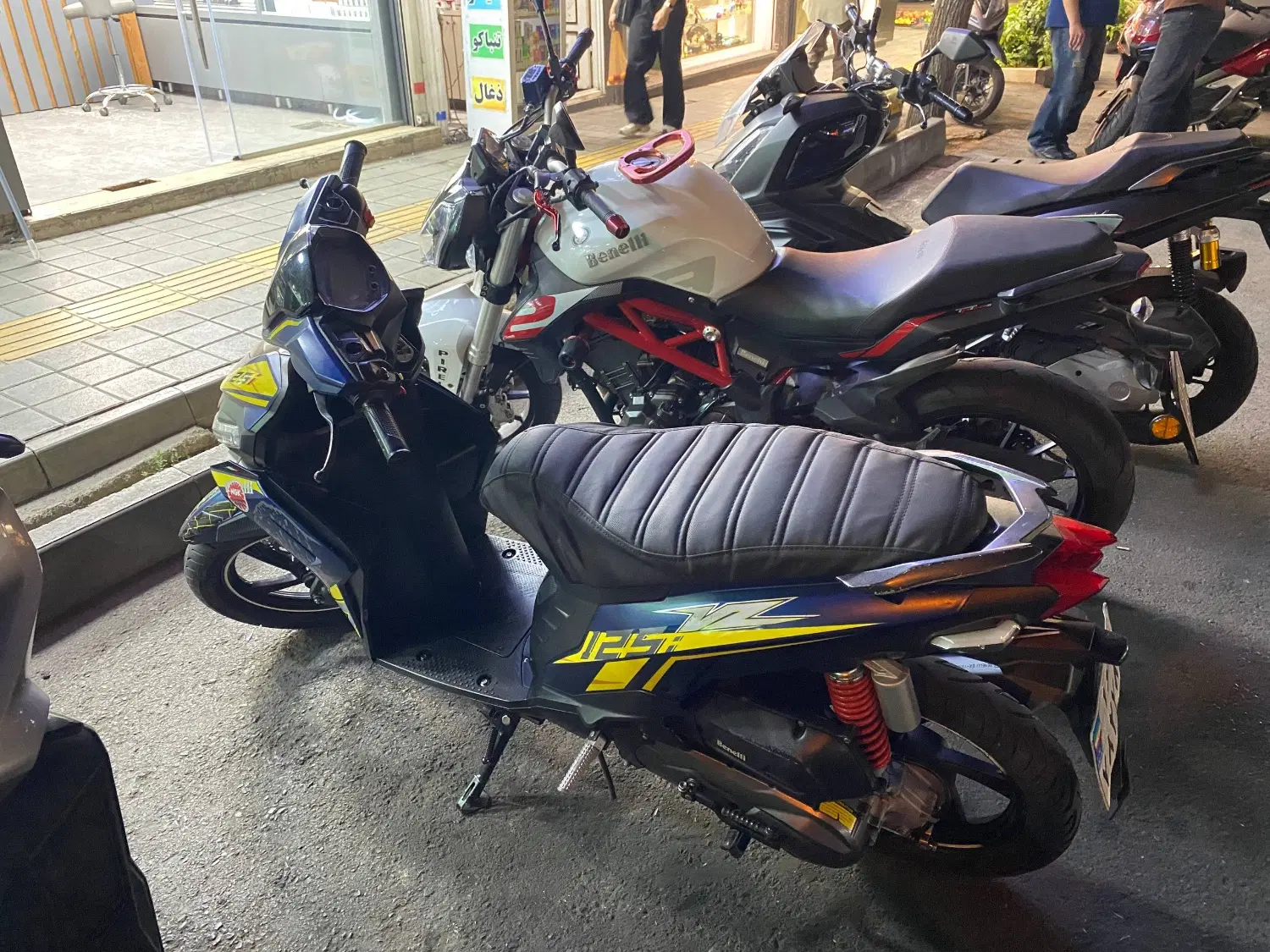 Benelli vz|موتورسیکلت|تهران, هفت حوض|دیوار