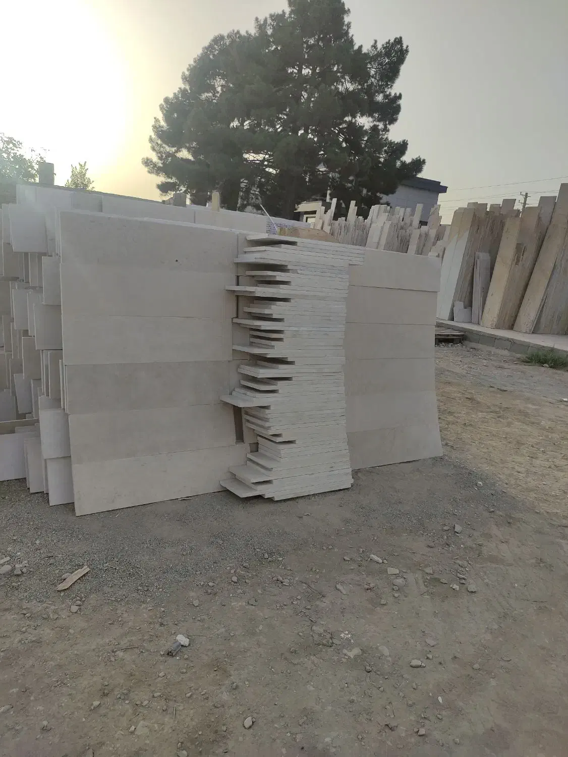 سنگ ساختمان|عمدهفروشی|هشتگرد, طاووسیه|دیوار