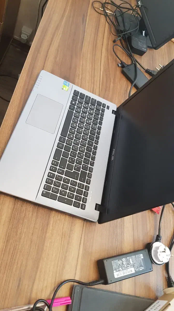 Asus k46c بسیار تمیز و زیبا|رایانه همراه|شیراز, میرزاکوچک خان|دیوار