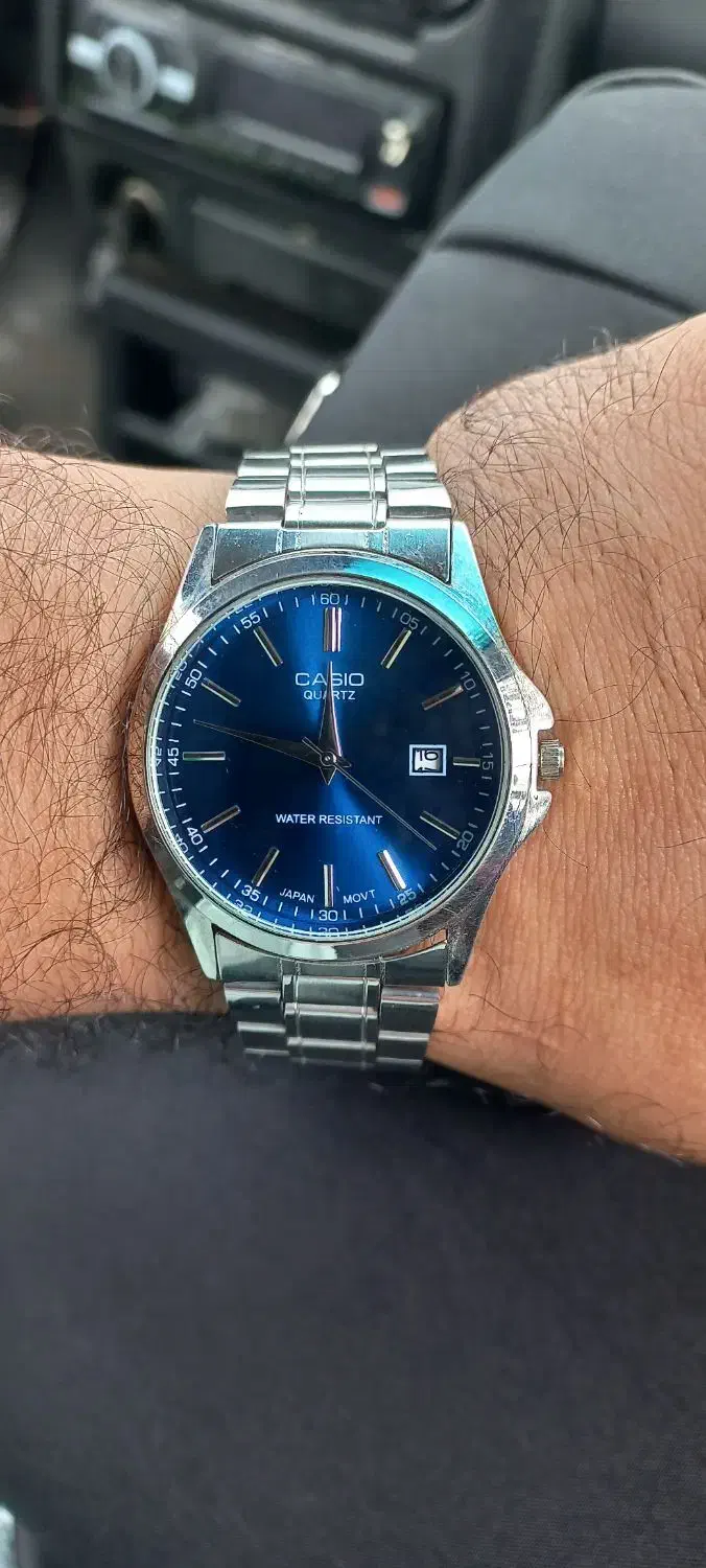 س.اعت|ساعت|رشت, یخسازی|دیوار