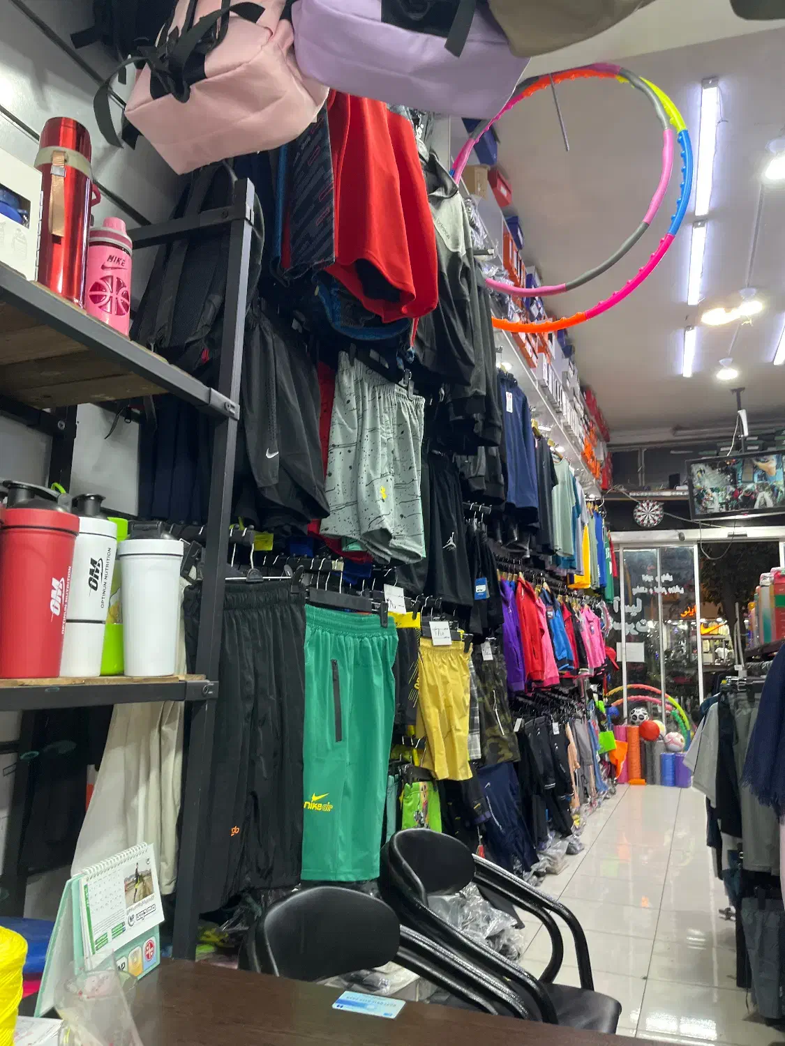 فروشنده لوازم ورزشی|استخدام بازاریابی و فروش|تهران, منیریه|دیوار