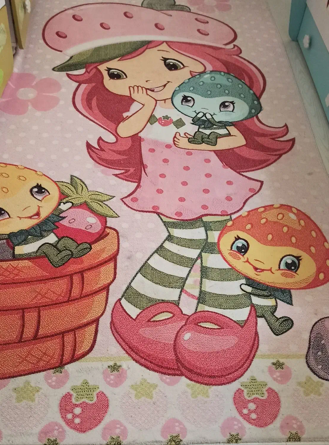 فرش چهار متری  مناسب اتاق کودک|فرش|کرج, کوی مدرس|دیوار