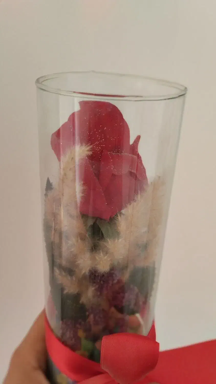 دو عدد گلدون استوانه ای و گل رز|گل مصنوعی|لاهیجان, حاجی آباد|دیوار