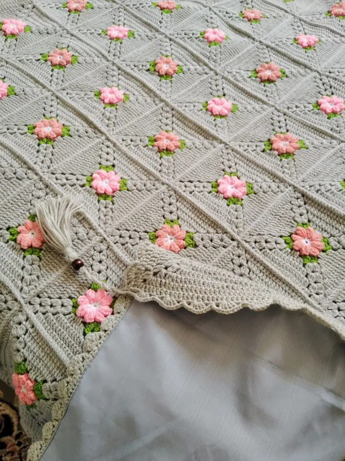 پتو بافتنی گلبرجسته|اسباب و اثاث بچه|نیشابور, شهرک اندیشه|دیوار