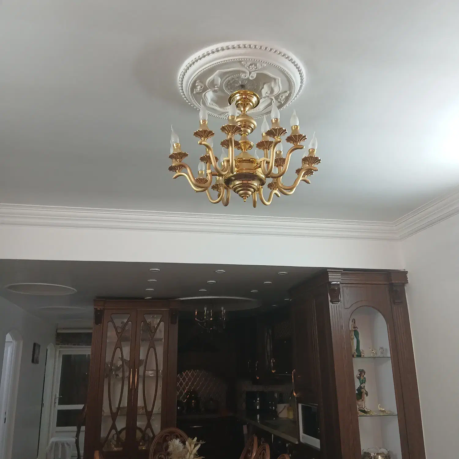 لوستر طلایی|لوستر و چراغ آویز|قم, شهرک فاطمیه|دیوار