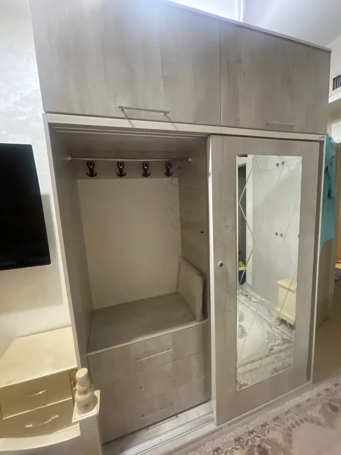 کمد ریلی در حد نو و مقاوم|جاکفشی، کمد، دراور|تهران, صادقیه|دیوار