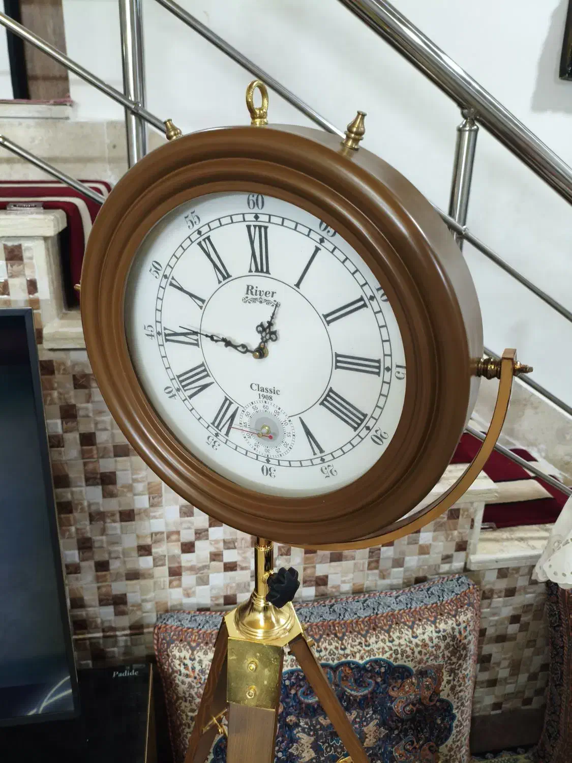 ساعت پایه دار|ساعت دیواری و تزئینی|آمل, |دیوار