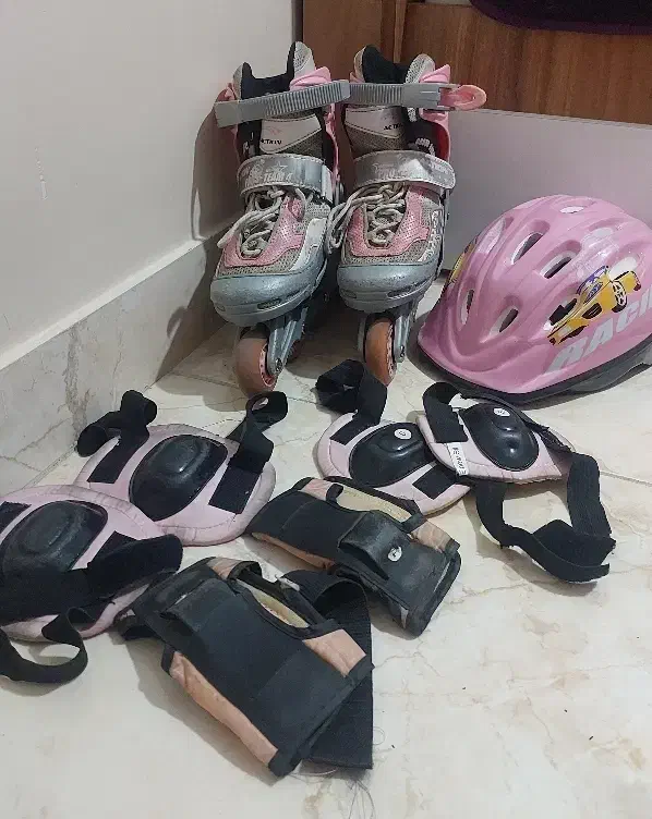 اسکیت ژله ای|دوچرخه، اسکیت، اسکوتر|کرج, شهرک جهاننما|دیوار