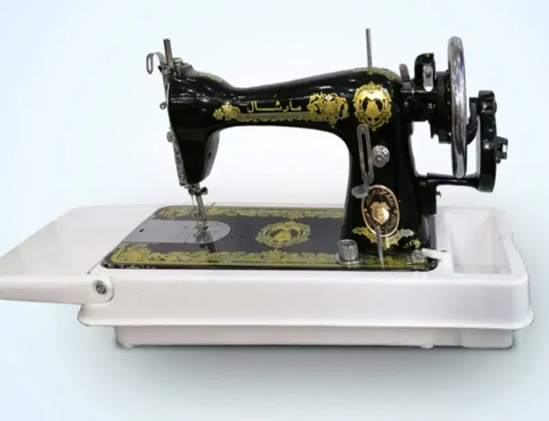 چرخ خیاطی قدیمی مارشال پدال دار|چرخ خیاطی و ریسندگی|شیراز, شهرک مفتح|دیوار