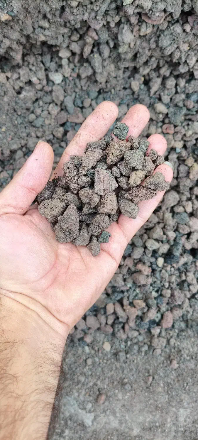 پوکه معدنی درجه یک قروه نخودی و عدسی|مصالح و تجهیزات ساختمان|سلمان‌شهر, |دیوار