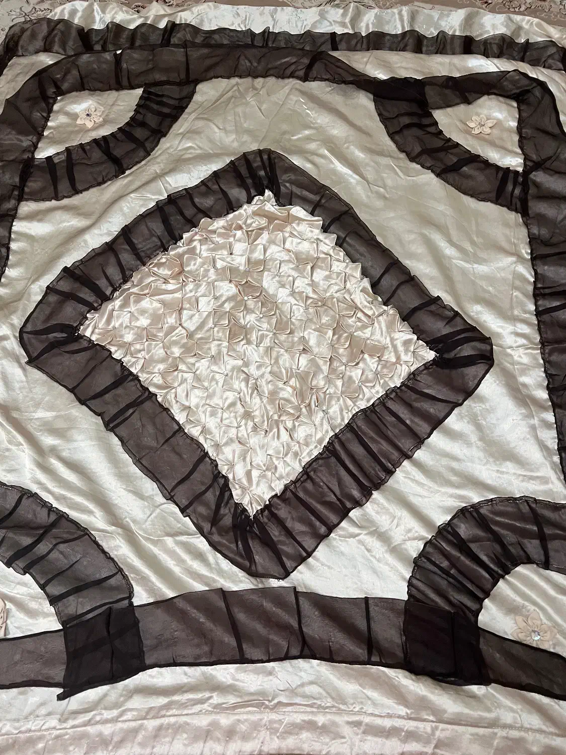 روتختی عروس بسیار شیک و نو|سرویس روتختی|نیشابور, جمهوری|دیوار