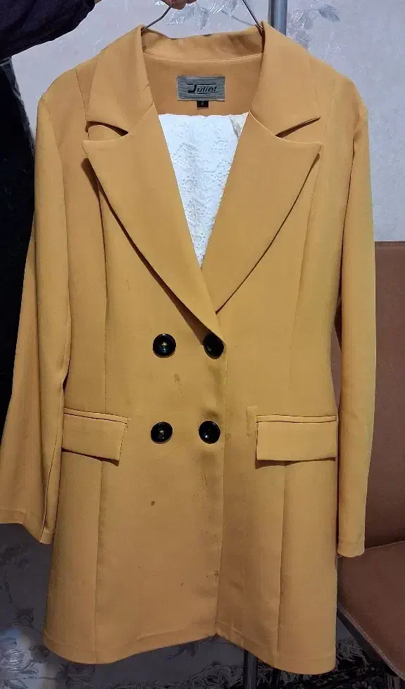 مانتو|لباس|سلماس, |دیوار