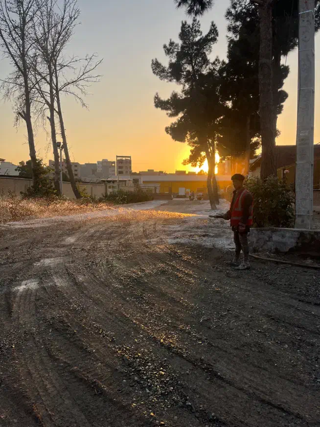 اجاره غلطک دو/ یک مجهز به ویبره 25تنی زمین چمن|خدمات حمل و نقل|کرج, عظیمیه|دیوار