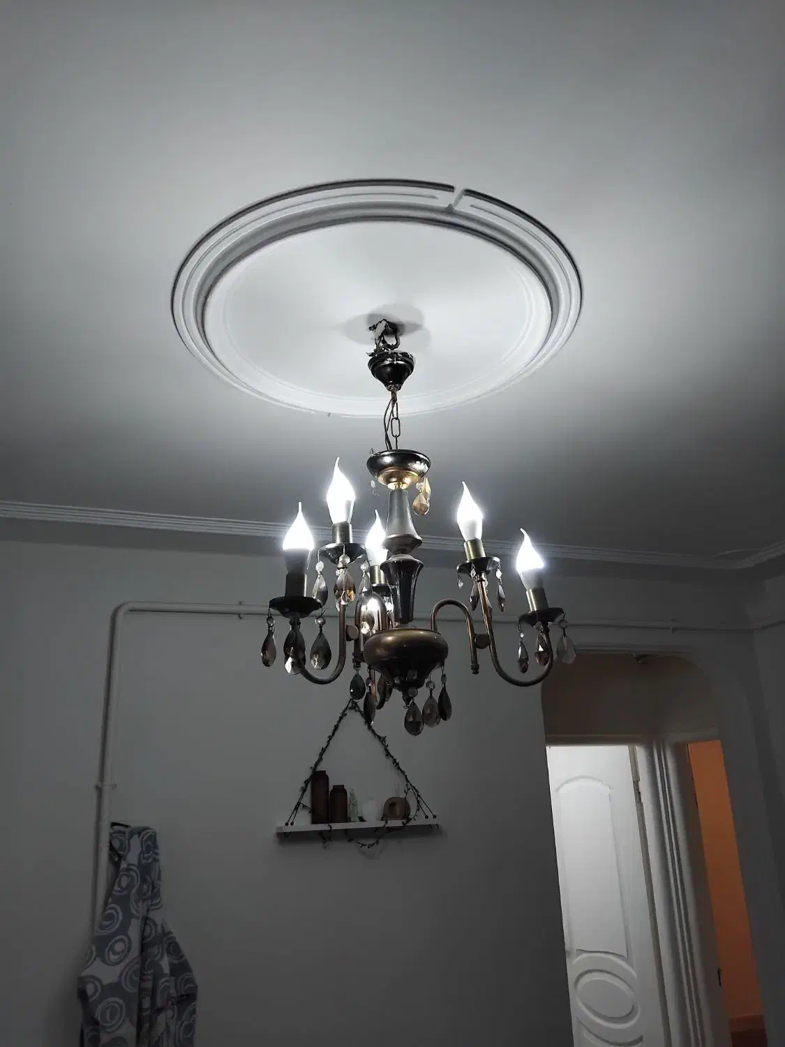 لوستر|لوستر و چراغ آویز|همدان, |دیوار