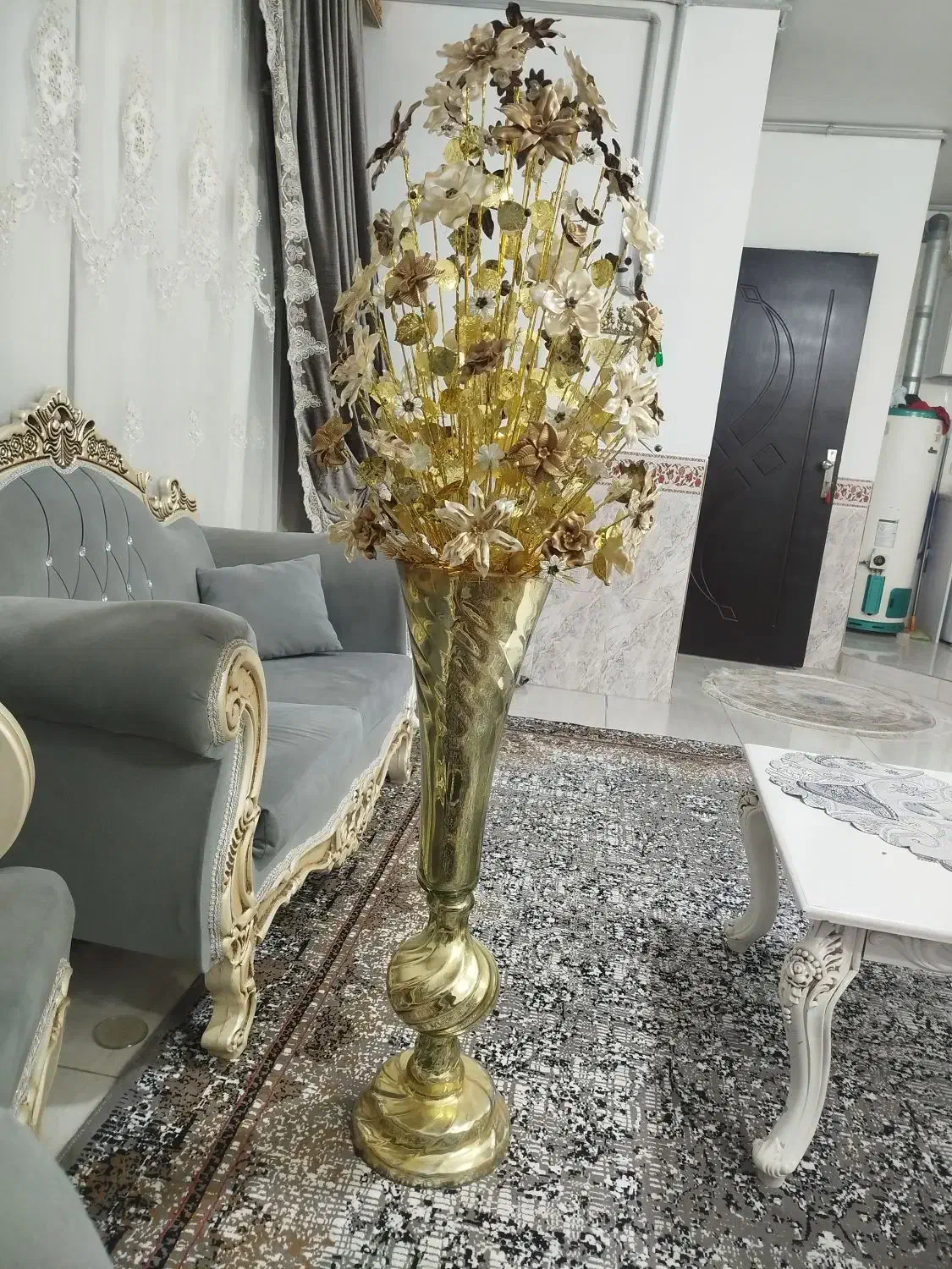 گل و گلدان|گل مصنوعی|محمدشهر, کوی بهار|دیوار