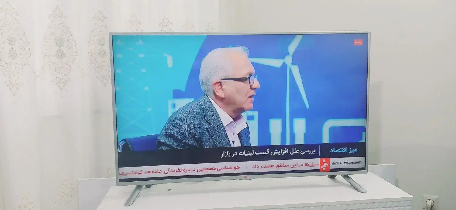 فروش تلویزیون ومیز وبوفه|تلویزیون و پروژکتور|گرگان, |دیوار