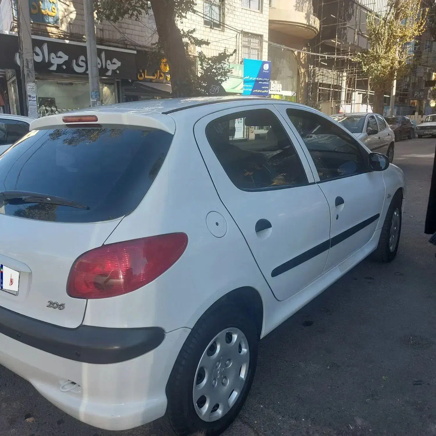 206 مدل 1400 بی رنگ|خودرو سواری و وانت|هشتگرد, شهرک ولیعصر (مصلی)|دیوار