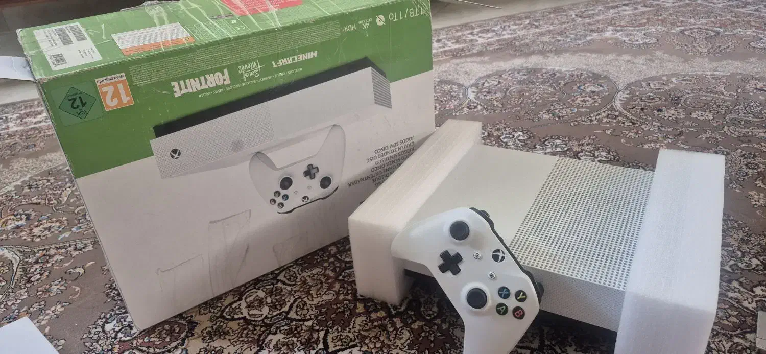 x box one|کنسول، بازی ویدئویی و آنلاین|کرج, باغستان|دیوار