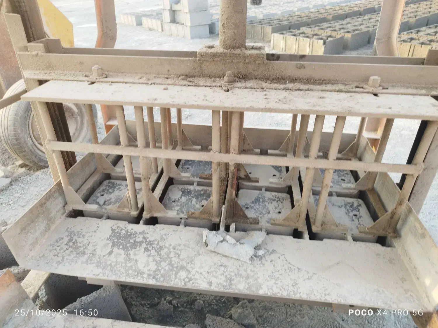 بلوک زن 20/21|ماشین‌آلات صنعتی|دزفول, |دیوار