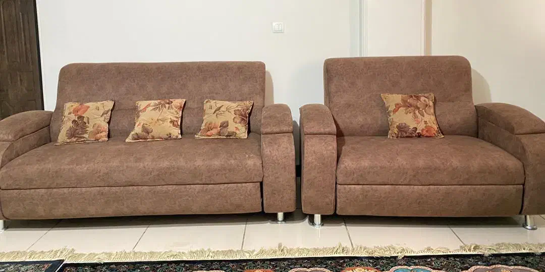 مبل ۷ نفره درحد نو تازه تعمیر شده|مبلمان خانگی و میز عسلی|شیراز, فرهنگ شهر|دیوار
