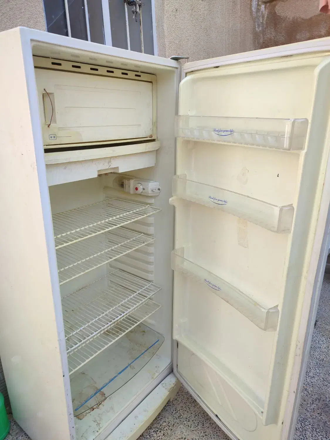 یخچال|یخچال و فریزر|شیراز, سیاه سنگ|دیوار