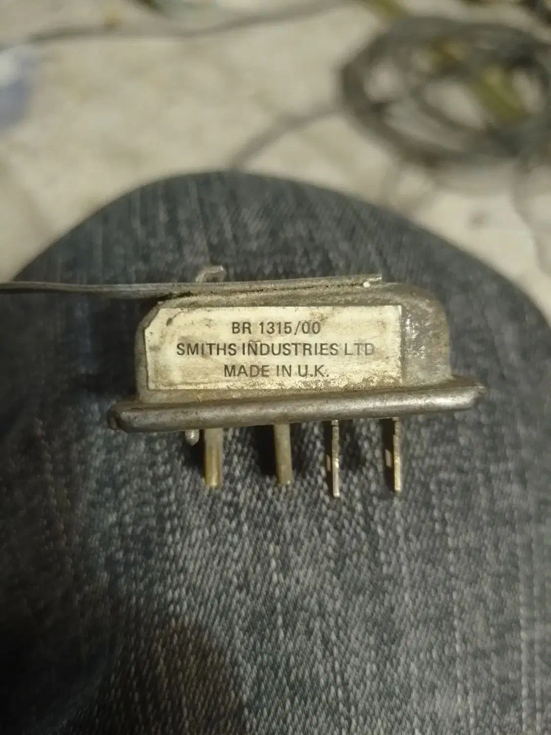 افتامات پشت آمپر لندروور|قطعات یدکی و لوازم جانبی|هشتگرد, مدرس|دیوار