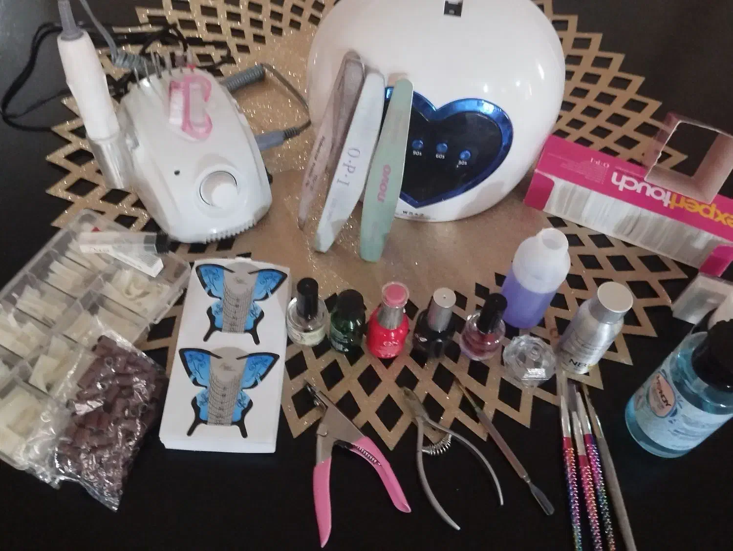 ناخن کاری|آرایشی، بهداشتی، درمانی|ری, علایین|دیوار