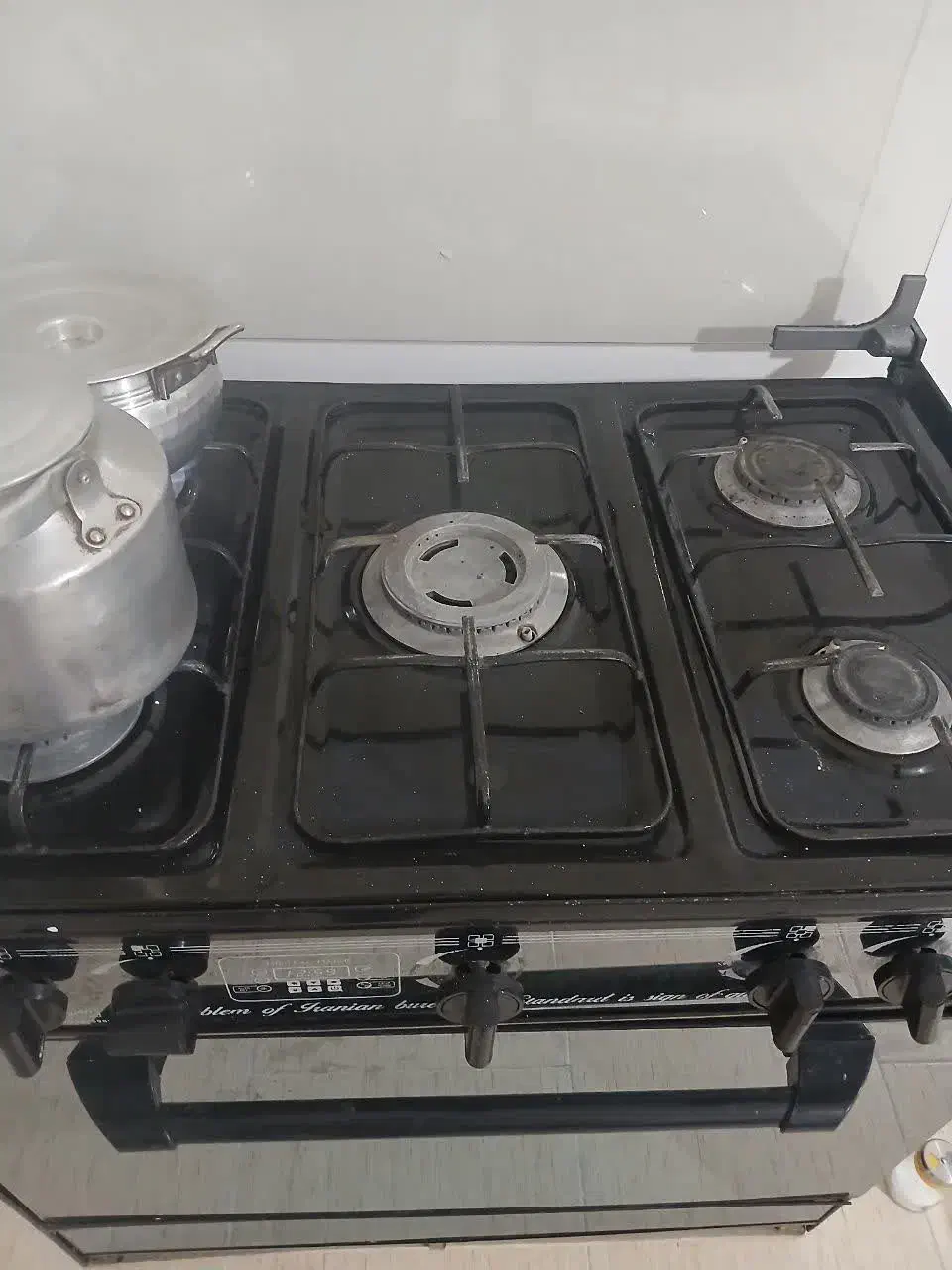 اجاق گاز  زمینی تمییز و سالم|اجاق گاز و لوازم برقی پخت‌وپز|فردیس, شهرک راه آهن|دیوار