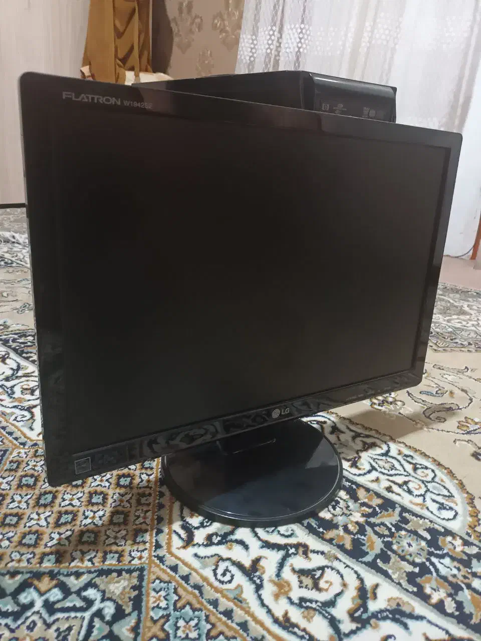 مانیتور و کیس قدیمی|رایانه رومیزی|تهران, قصر فیروزه ۲|دیوار