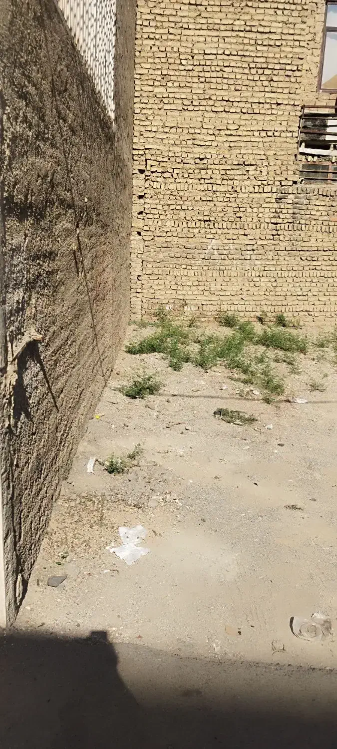 زمین قلفتی با جواز ساخت ( فروش یا معاوضه با ملک )|فروش زمین و ملک کلنگی|ری, امین آباد|دیوار