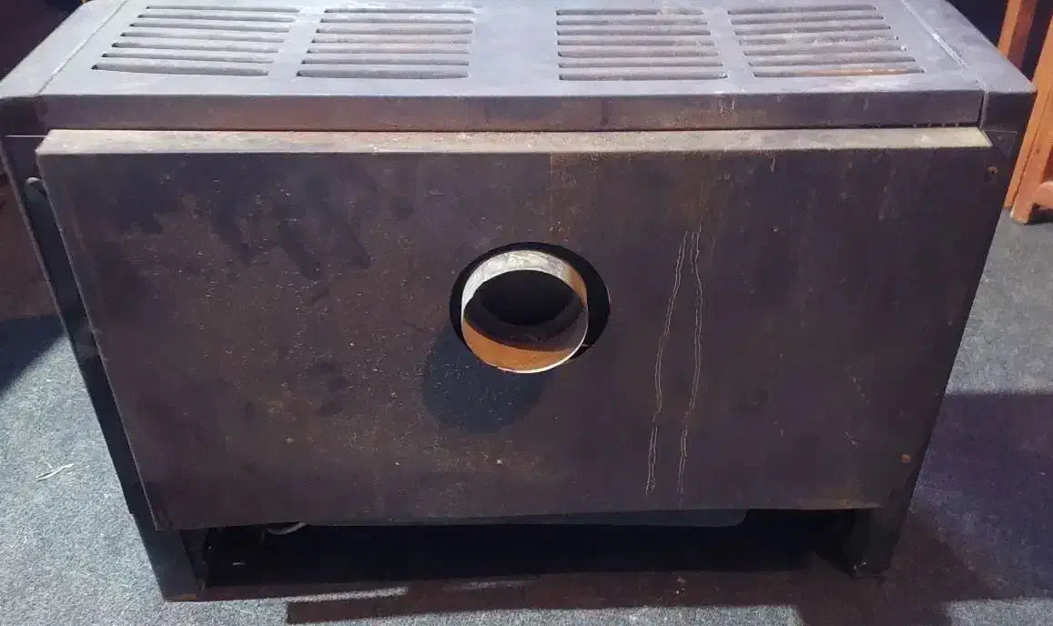 بخاری شهری و لوله و شیلنگ|بخاری، هیتر، شومینه|میبد, |دیوار